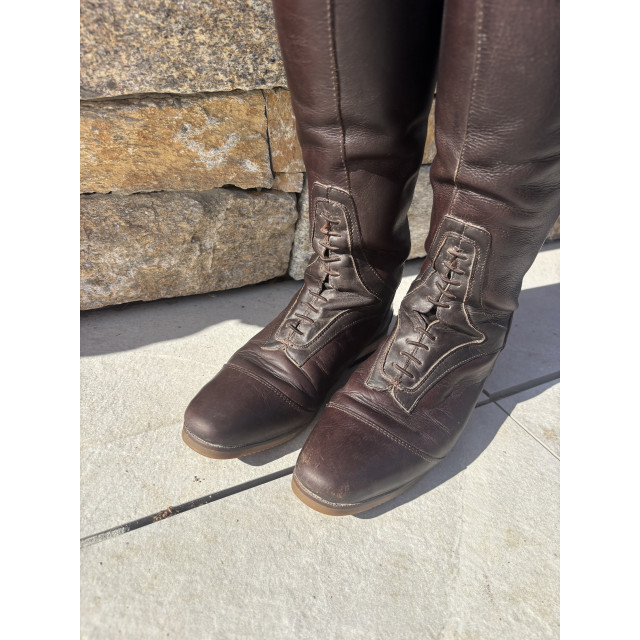 Bottes mountain horse