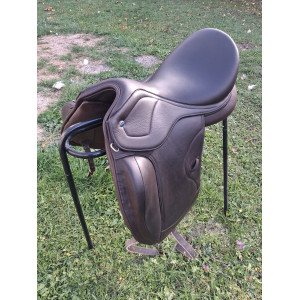 selle de dressage IKONIC 17.5