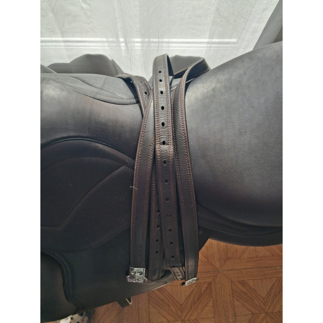 selle de dressage IKONIC 17.5