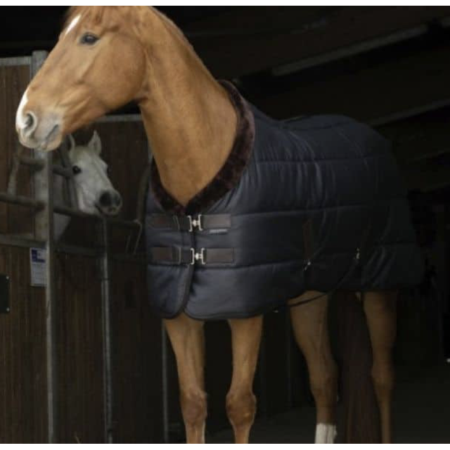 Couverture d'écurie Equithème taille 6.6
