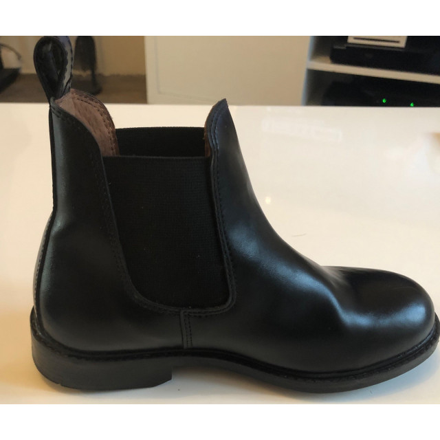 vend boots T34