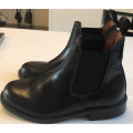 vend boots T34