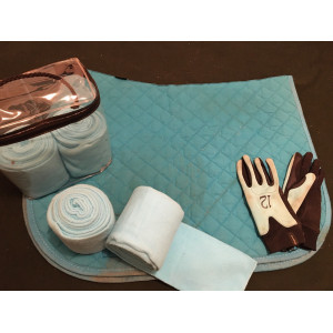 Lot tapis, bandes de polo et gants bleu