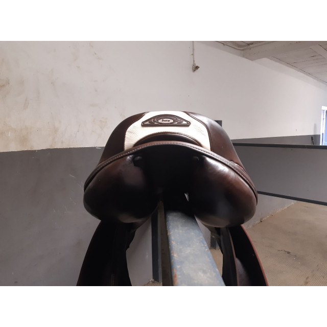 Selle prestige MEREDITH 17"