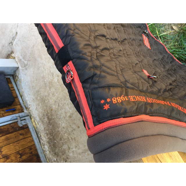 Couverture BR pour grands chevaux