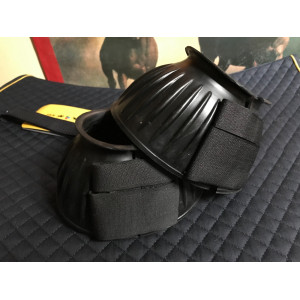 Cloches en caoutchouc Masta noir