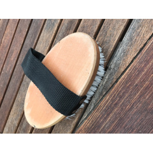Brosse dur
