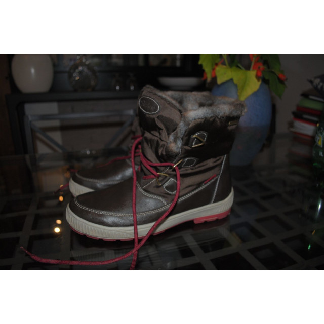 Bottes fourrées Skechers Woodland Taille 39, comme neuves !