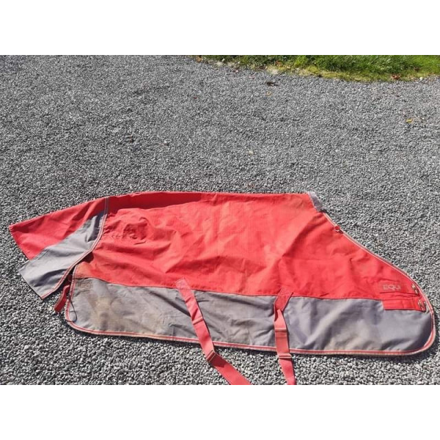 COUVERTURE IMPERMÉABLE