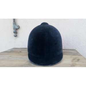 Bombe en velour noir