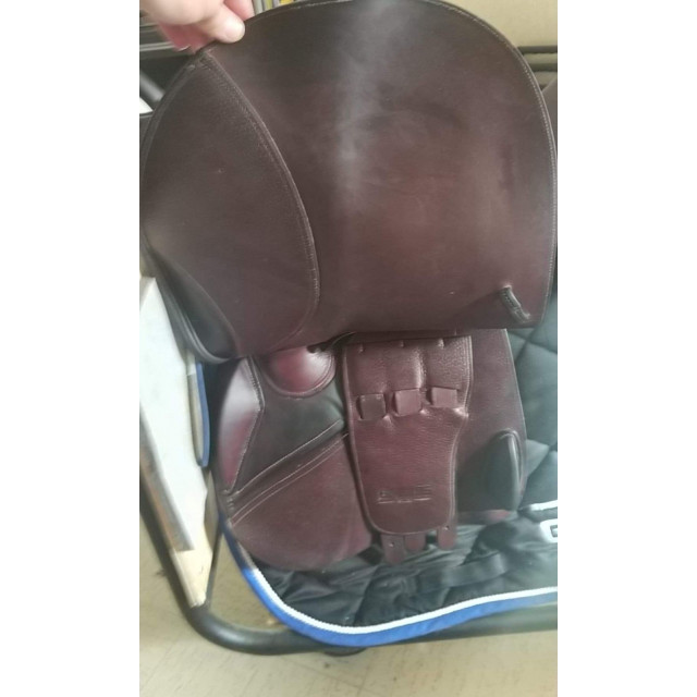 Selle 18' gbs avec étrivières étrier