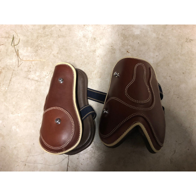 Protège boulet en cuir taille poney jamais porté
