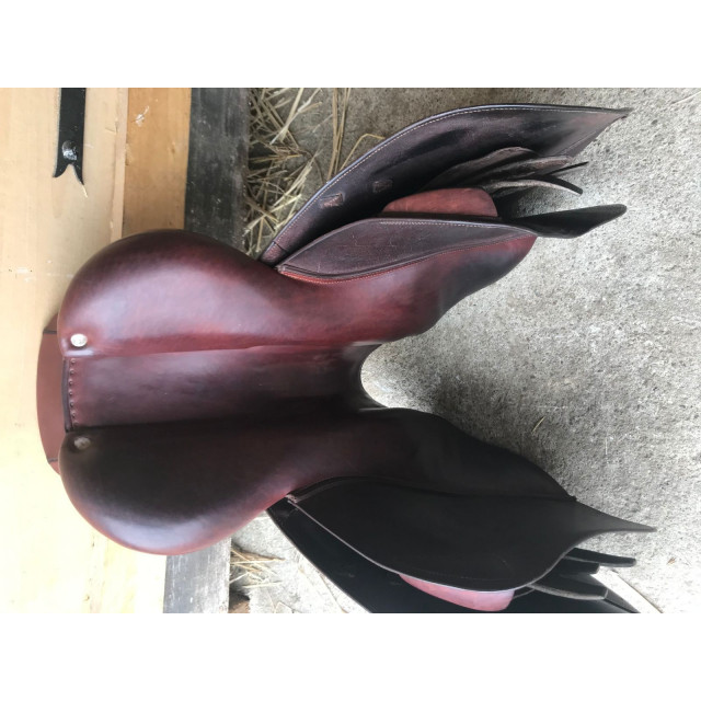 Selle CWD SE06 marron 17'