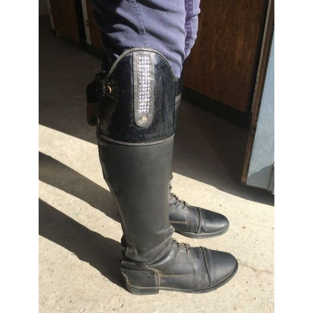 Bottes mondoni