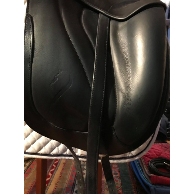 Selle Dressage Antarès Concept 17'