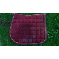 Tapis bordeaux