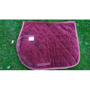 Tapis bordeaux