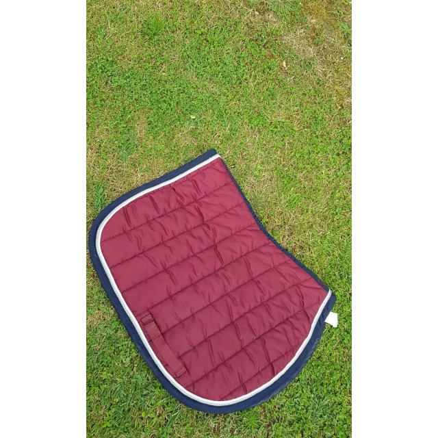 Tapis Bordeau Neuf