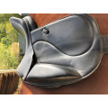 SELLE DE DRESSAGE