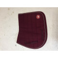 Tapis bordeaux