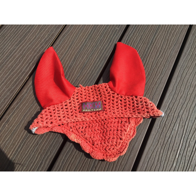 Bonnet rouge