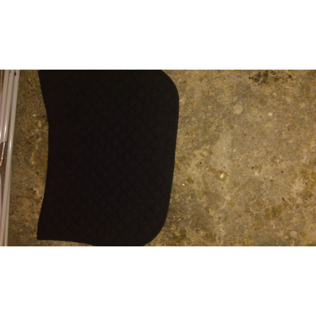 tapis +amortisseur + selle +étrivière et étrier