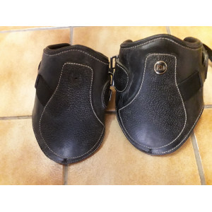 Protège-boulets en cuir