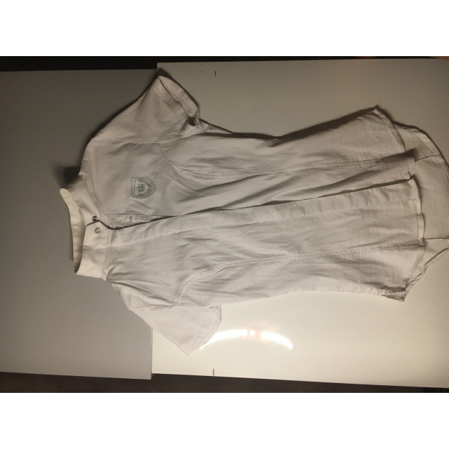 Chemise blanche concours fouganza