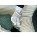 Gants blancs neuf