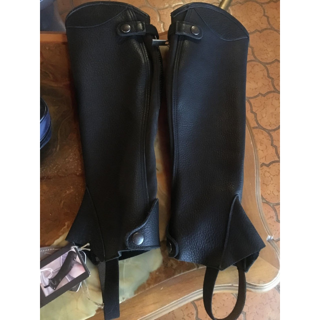 Chaps Dyon Comfort - Neuves, jamais portées. Taille S Court