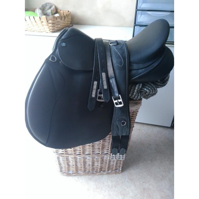 Selle Barnsby mixte 17,5 pouces
