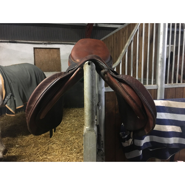 Selle d’obstacle Henri de Rivel 17,5 pouce