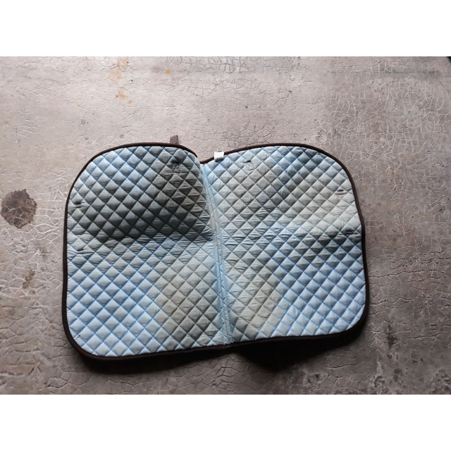 tapis bleu ciel