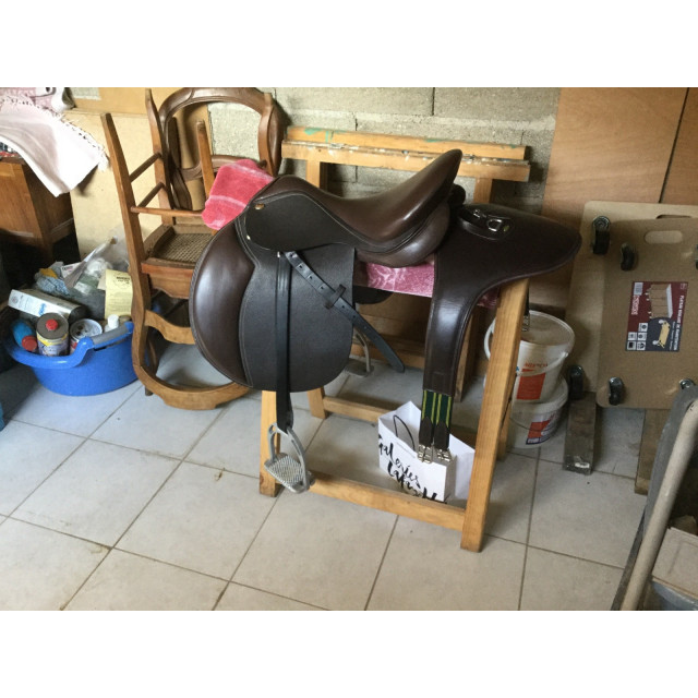 Sangle bavette marron Éric Thomas