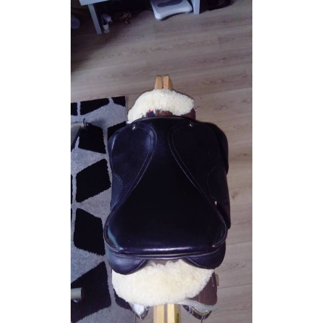 Selle mixte 17.5 pouces en cuir noir