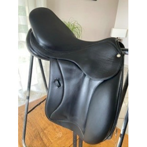 Selle de dressage forestier 16’