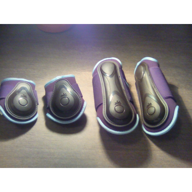 guêtres et protèges boulets poney