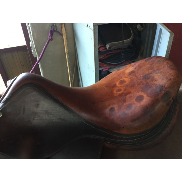 Selle DEVOUCOUX BIARRITZ 17,5