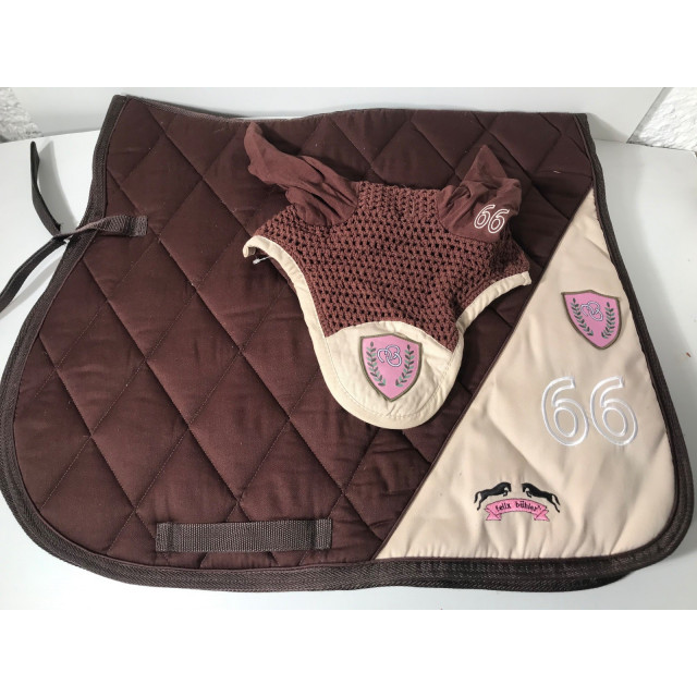 Ensemble tapis de selle / bonnet