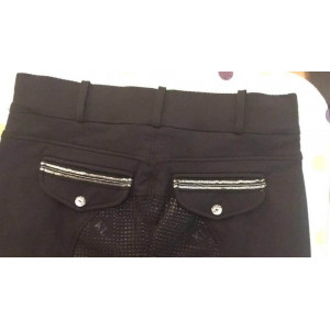 Kinsgland Noir avec detail bijoux