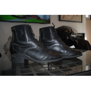 Boots d'équitation Lacets et Zip "Aurora" Mountain Horse Taille 39 comme neuves