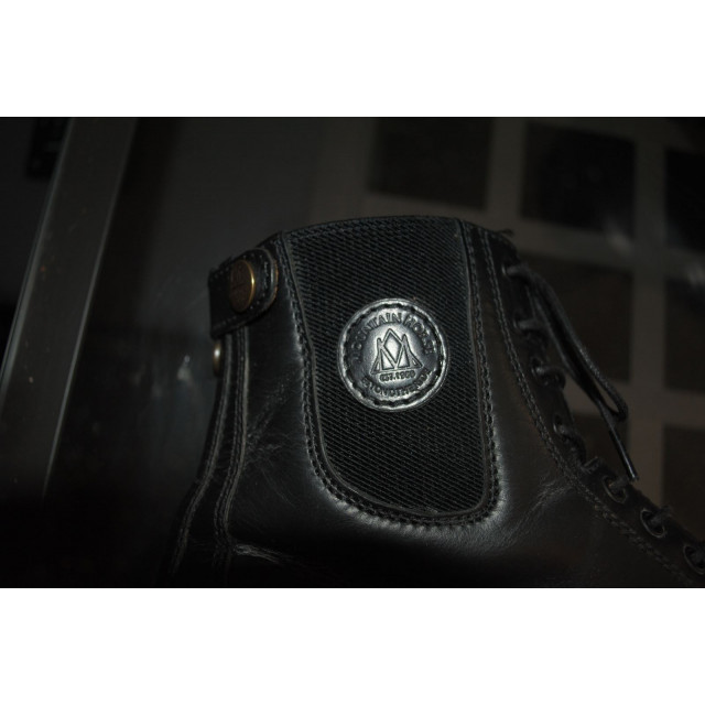 Boots d'équitation Lacets et Zip "Aurora" Mountain Horse Taille 39 comme neuves