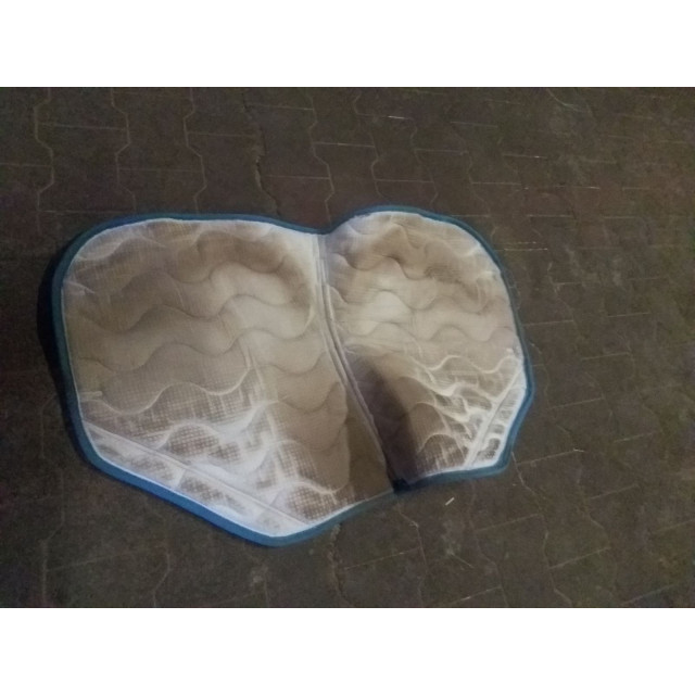 Ensemble tapis et bonnet