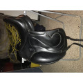 Selle dressage Antares cadence 17,5