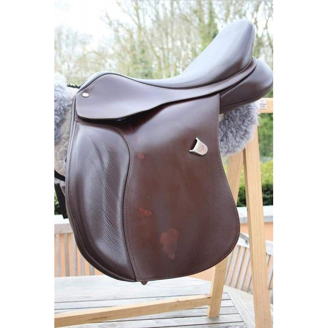 Selle Bates 17.5 havane