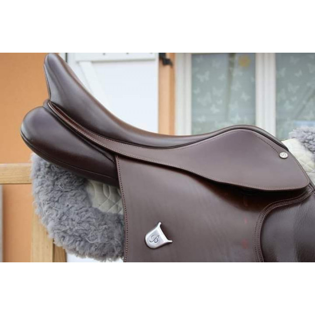 Selle Bates 17.5 havane