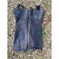 Chaps noires