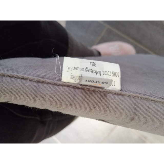 Tapis gris