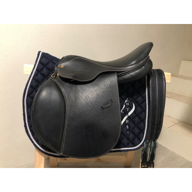 selle éric thomas cuir noir neuve