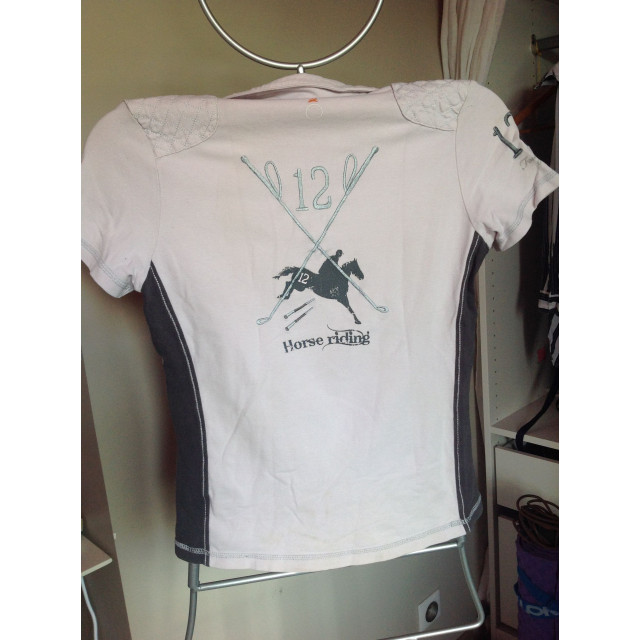 tee shirt